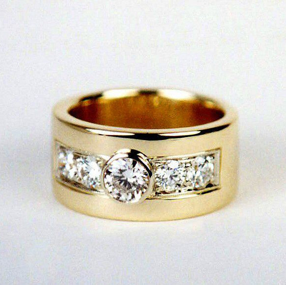 Bague vintage unique en or brillant