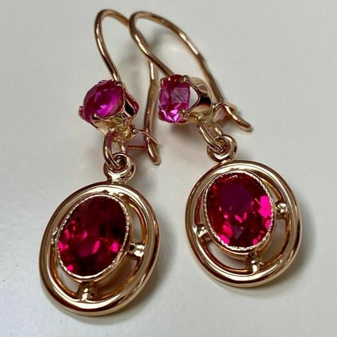 Boucles d'oreilles vintage pendantes en cristal grenat arrondi
