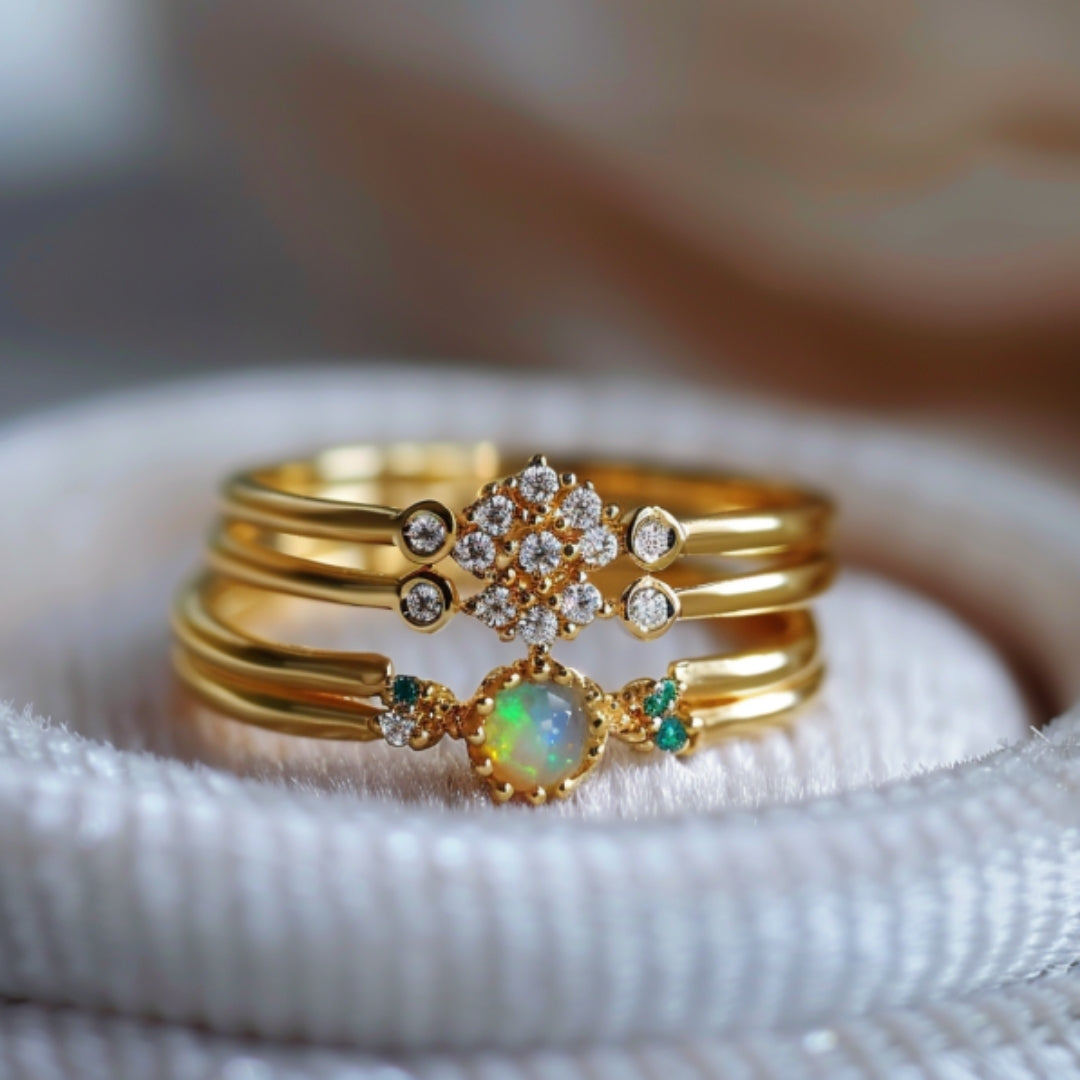 Bague à opales vertes superposées