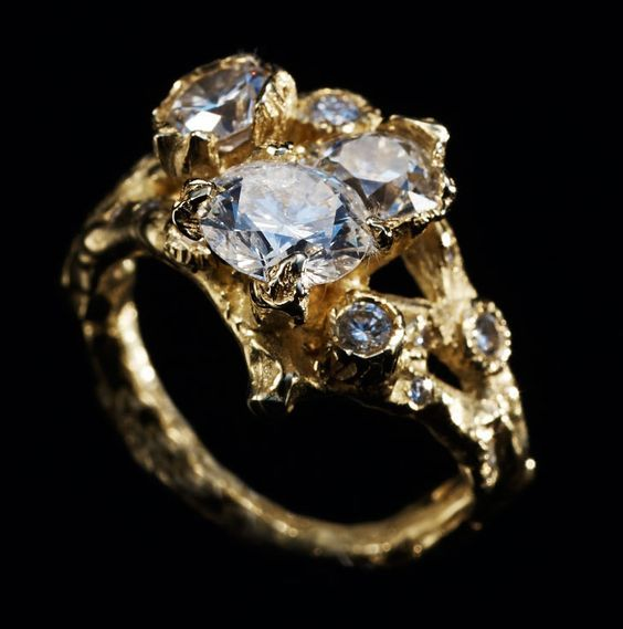 Vintage Ring Shiny Gold-Lydieannejewelry