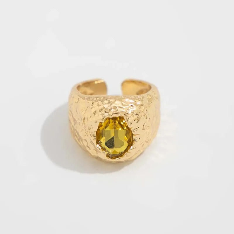 Bague ajustable en or avec pierre jaune éclatante - Lydieannejewelry