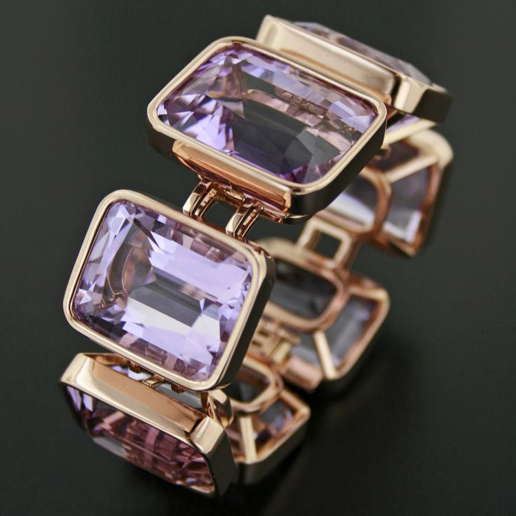 Bracelet vintage en or violet