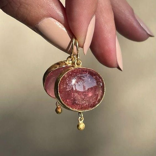 Boucles d'oreilles vintage en verre rouge arrondi