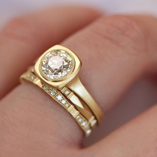 Ensemble de bagues vintage dorées élégantes - Lydieannejewelry