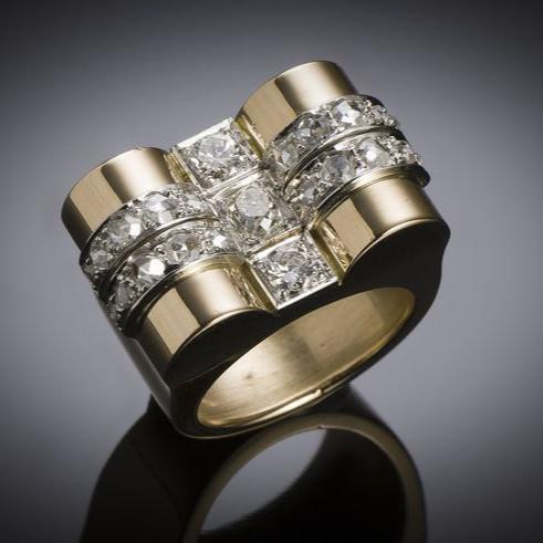 Bague vintage unique en or brillant