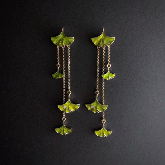 Boucles d'oreilles vintage pendantes à pétales verts