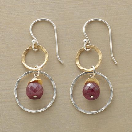 Boucles d'oreilles vintage en pierre rouge, or et argent