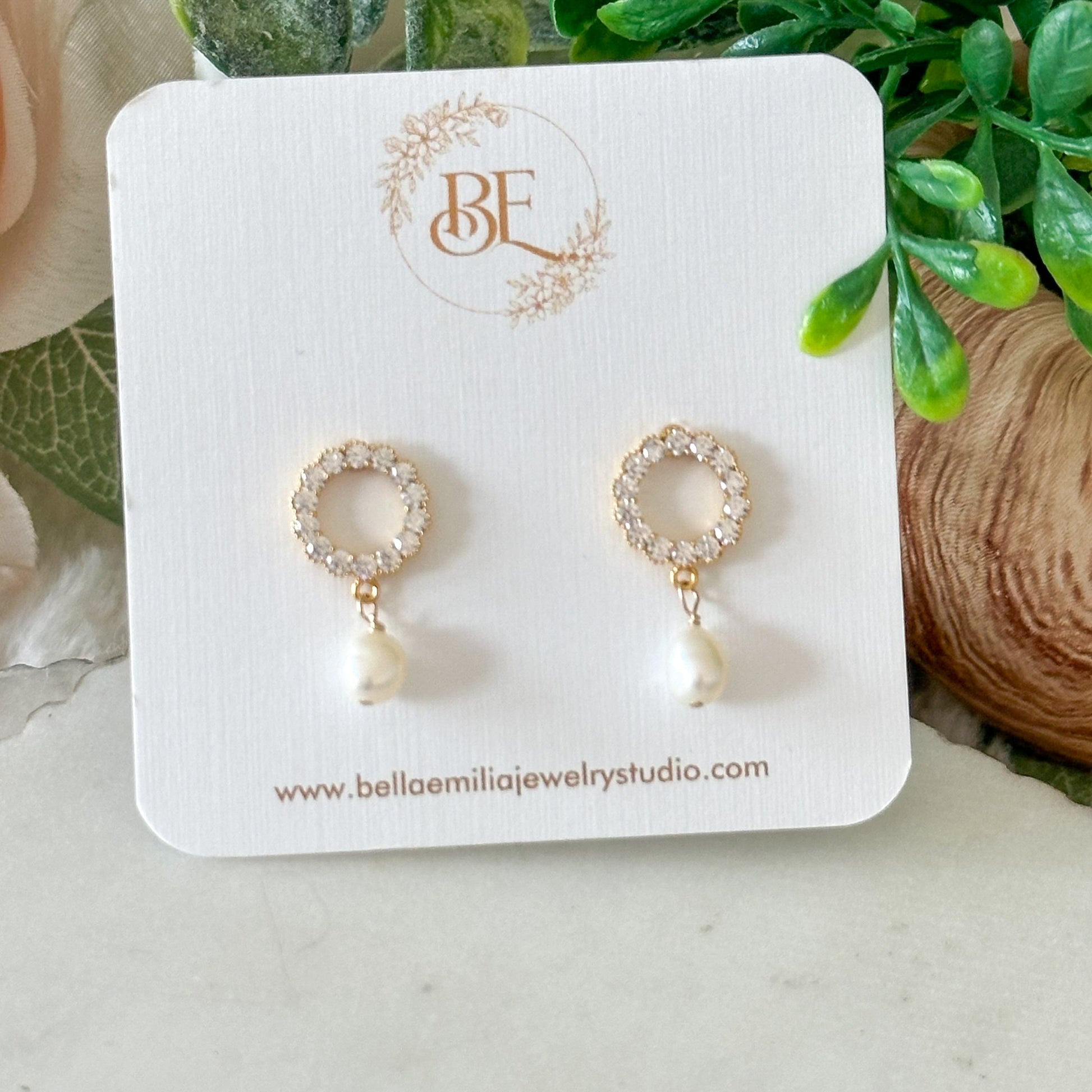 Boucles d'oreilles Belina à cercle ouvert et perles - Lydieannejewelry