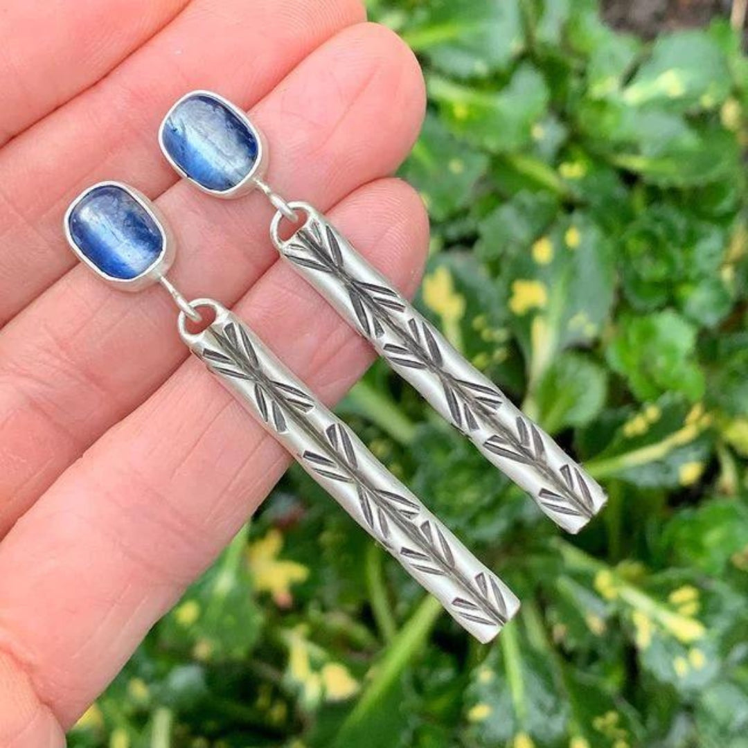 Boucles d'oreilles bohèmes en cristal bleu et argent sterling