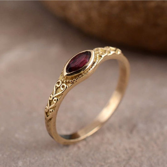 Vintage Red Inlaid Stone Gold Ring-Lydieannejewelry