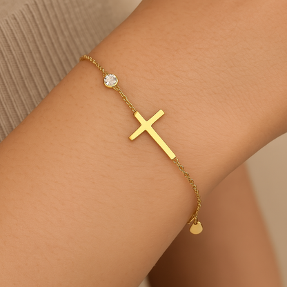 Bracelet en or avec breloque spirituelle - Lydieannejewelry