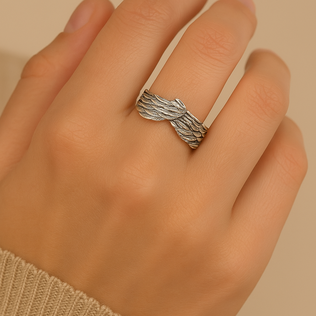 Bague ajustable en argent Winged Faith - Lydieannejewelry