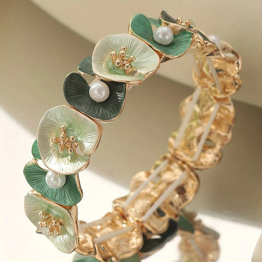 Bracelet vintage vert à fleurs et perles - Lydieannejewelry