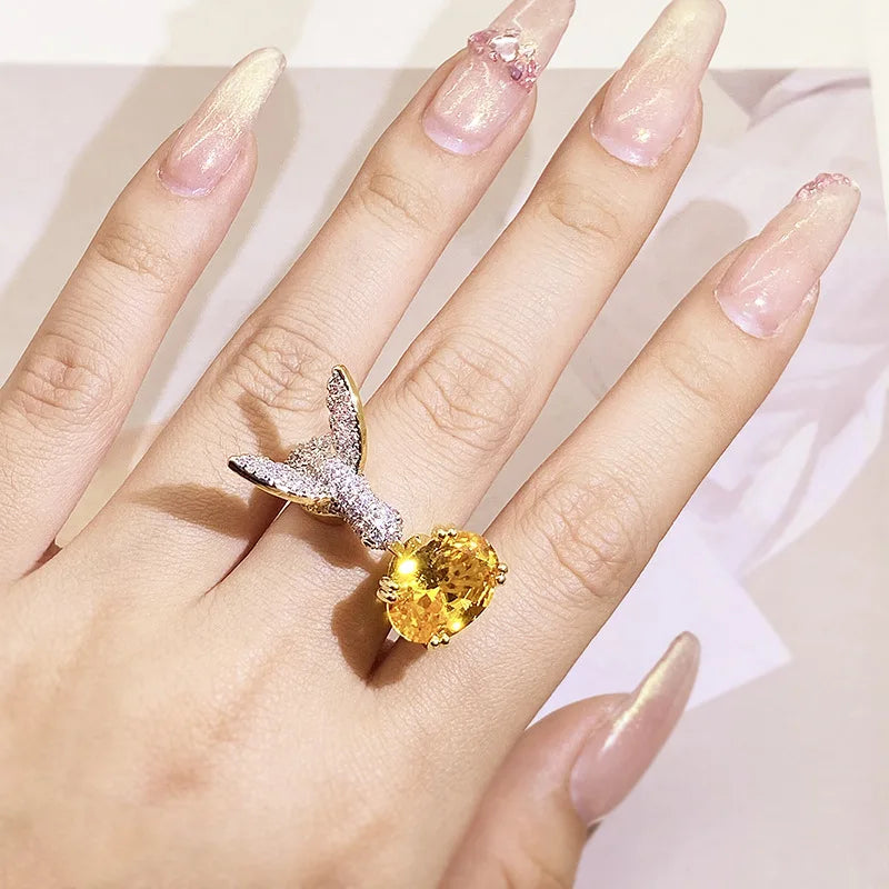 Bague ajustable avec pierre précieuse colibri – Zircon, plaquée or 14 carats