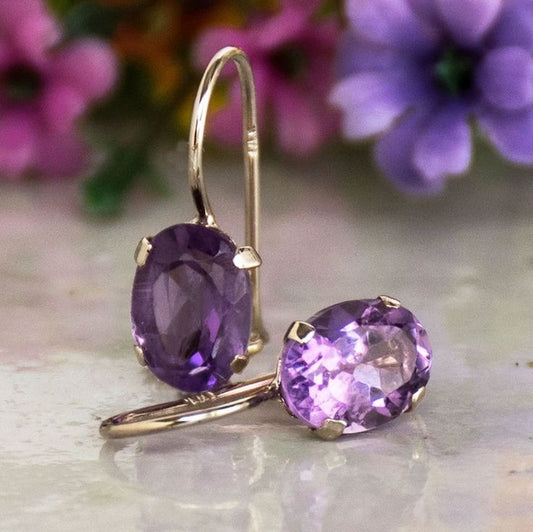 Boucles d'oreilles vintage en zircone violette