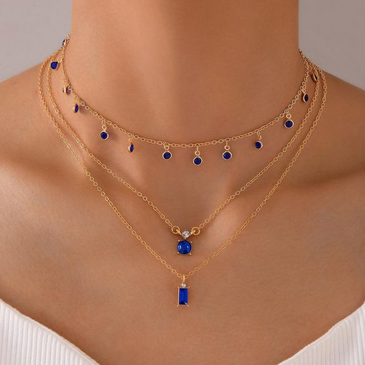 Collier vintage en or et bleu