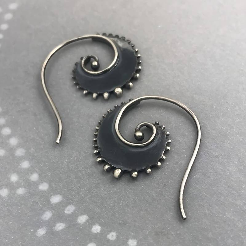 Boucles d'oreilles vintage spirale tentacule