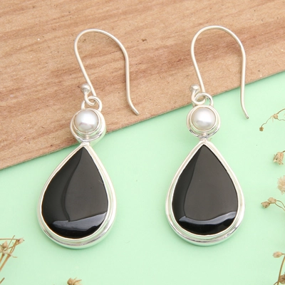 Boucles d'oreilles vintage noires en forme de goutte
