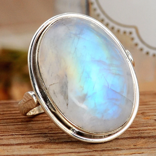Bague vintage ovale en pierre de lune