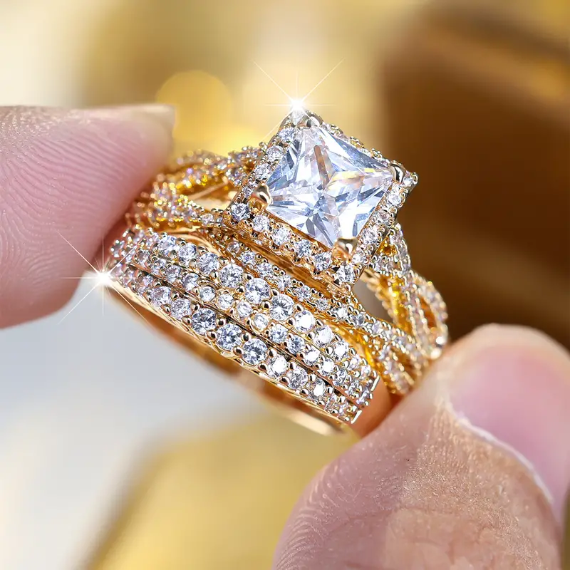 Ensemble de bagues vintage en or étincelant