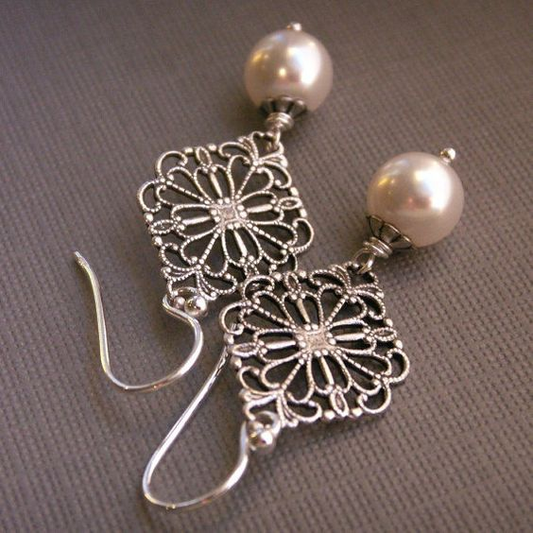 Boucles d'oreilles vintage mandala et perles en argent - Lydieannejewelry