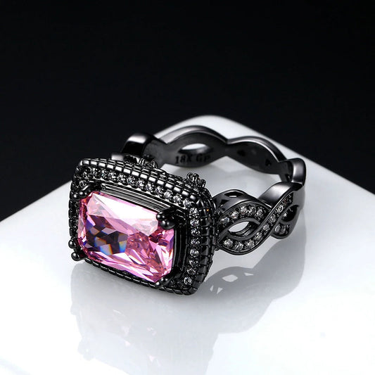 Bague en or noir finement ouvragée avec pierre précieuse rose - Lydieannejewelry