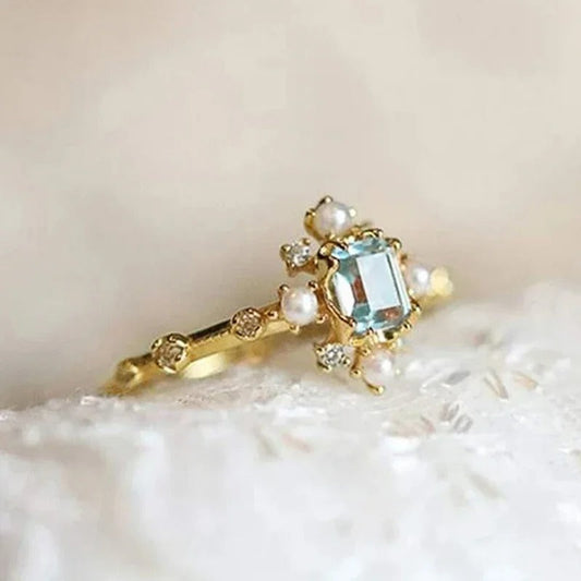 Bague vintage avec perle et pierre précieuse bleu ciel - Lydieannejewelry