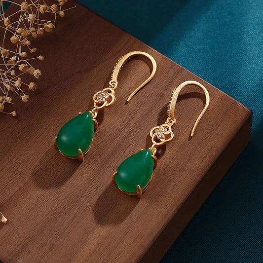 Boucles d'oreilles classiques en or et calcédoine verte naturelle - Lydieannejewelry