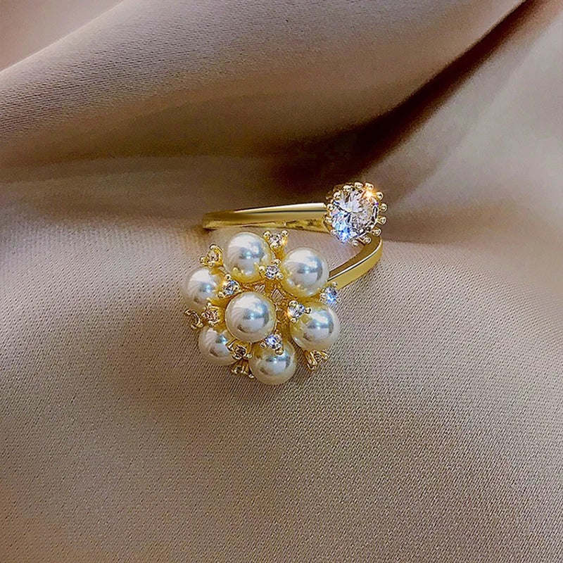 Bague ajustable vintage avec perle et fleur en cristal - Lydieannejewelry