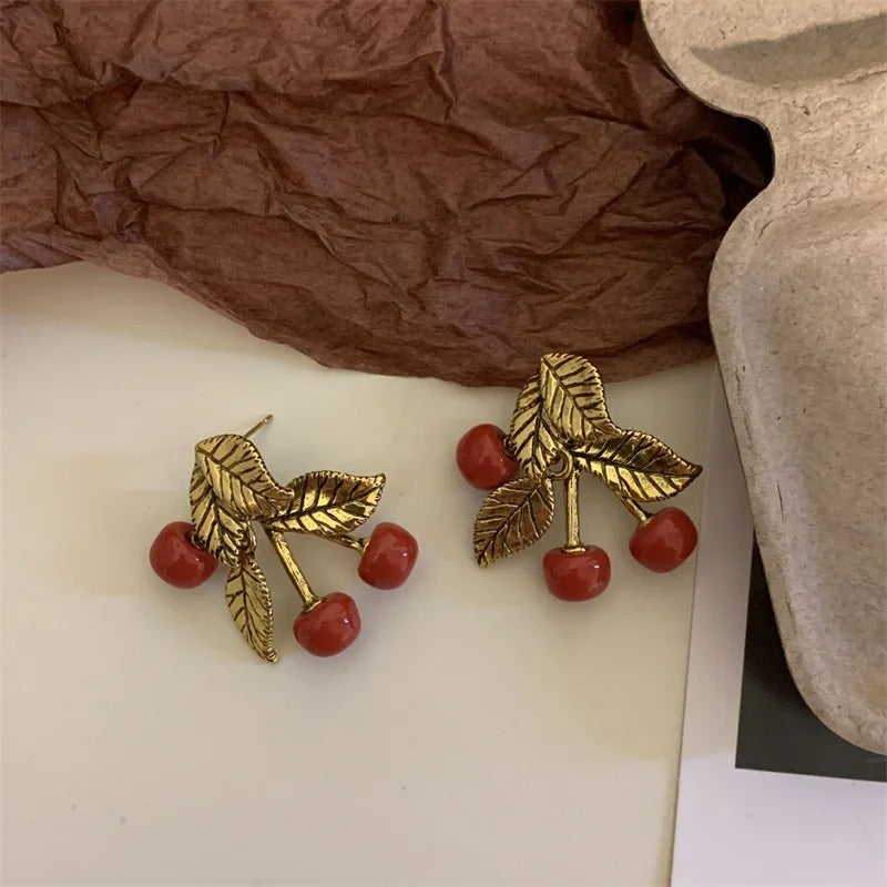 Boucles d'oreilles classiques en or rouge cerise - Lydieannejewelry