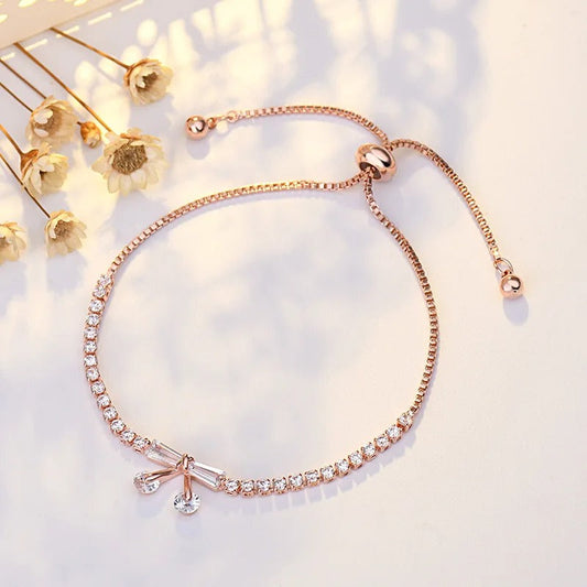 Bracelet ajustable classique en or rose avec nœud en cristal - Lydieannejewelry