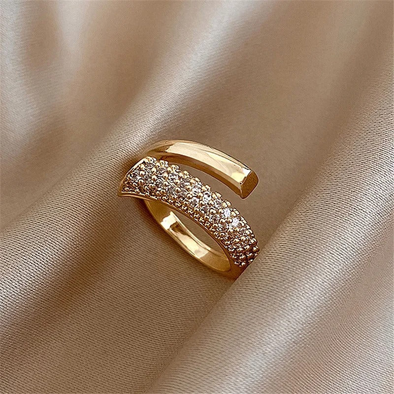 Bague ajustable en cristal étincelant pavée d'or - Lydieannejewelry