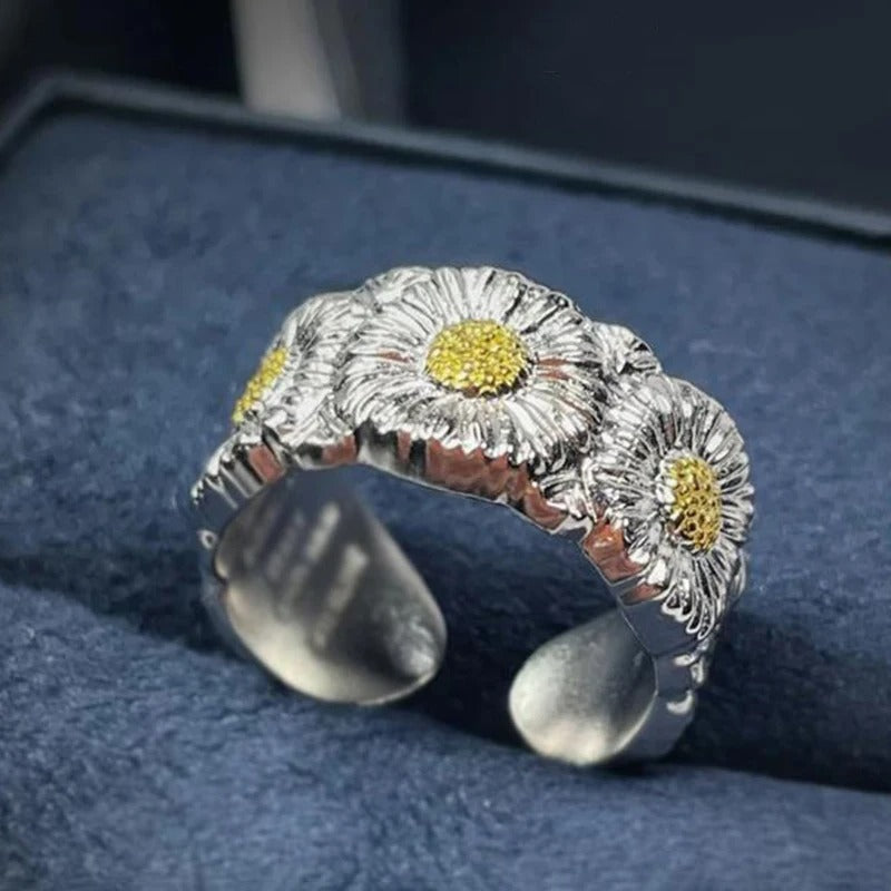 Bague ajustable classique en argent et jaune avec fleur de marguerite - Lydieannejewelry