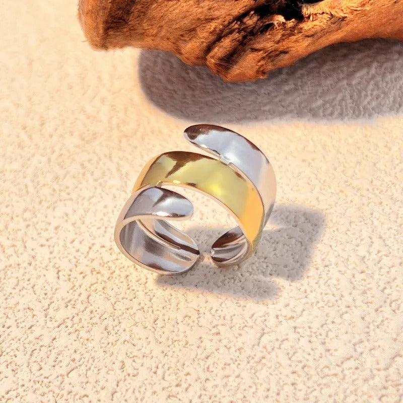 Bague ajustable en spirale en or et argent - Lydieannejewelry