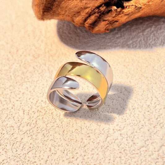 Bague ajustable en spirale en or et argent - Lydieannejewelry