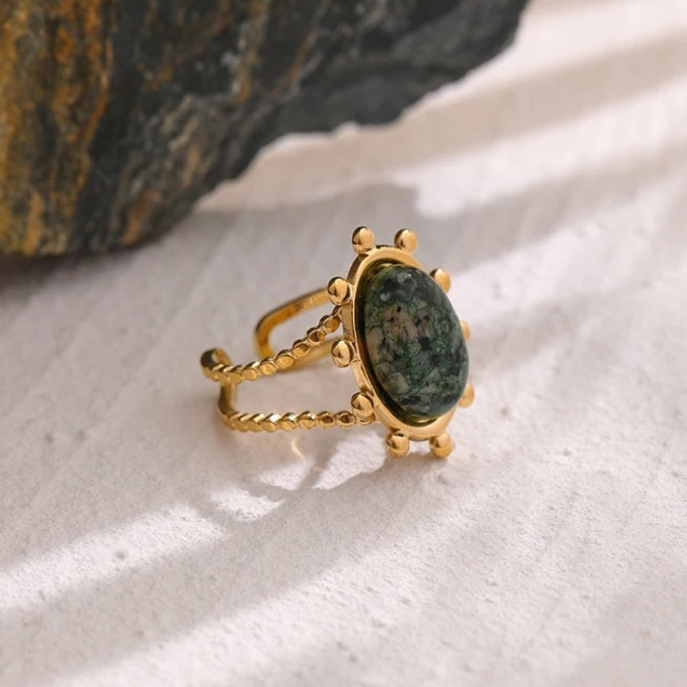 Bague ajustable avec pierre turquoise africaine verte - Lydieannejewelry
