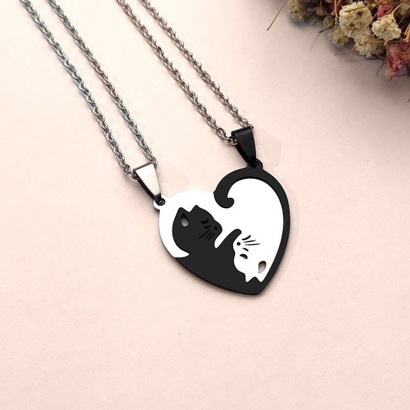 Collier amour chat noir et blanc ying yang